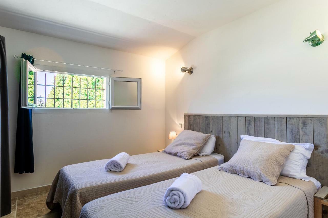 Bed and Breakfast Mas Saint Julien Cavaillon Exteriér fotografie